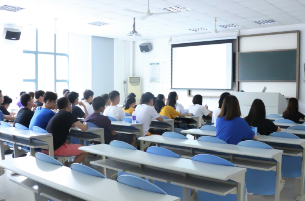 确实能够让一些学生放下每分必争的执念缓解学生的焦虑感等做